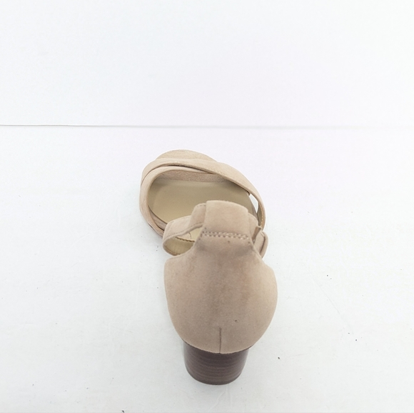 NWOT Naturalizer suede sandals - Picture 10 of 16